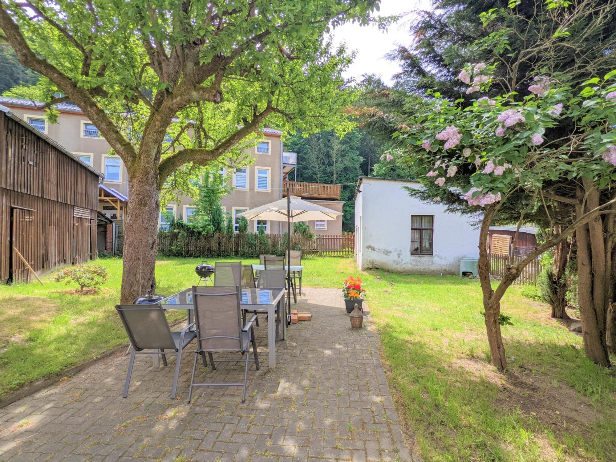 H1 - Urlaubsmagie - Pool & Terrasse Zum Entspannen Sebnitz Bagian luar foto